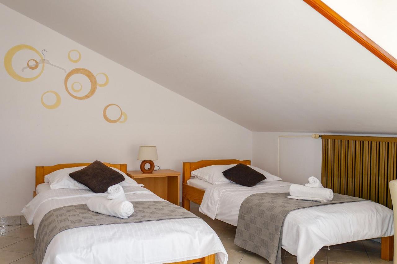 Apartments Beach Dugi Rat Kültér fotó